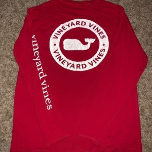 Red vineyard vines long sleeve tee